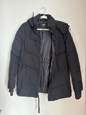 London Fog Black Women's Puffer Jacket with Hood